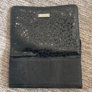 Clutch bag with Black print Miche Mikah